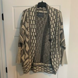 Beautiful woven cardigan
